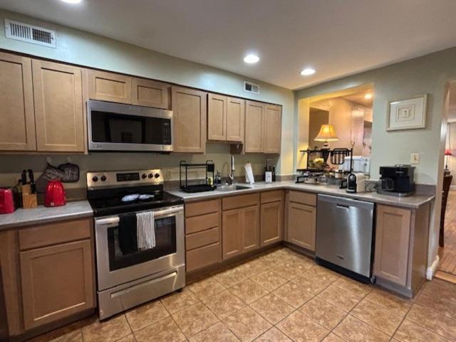 Apartment Canton Townhome Baltimore